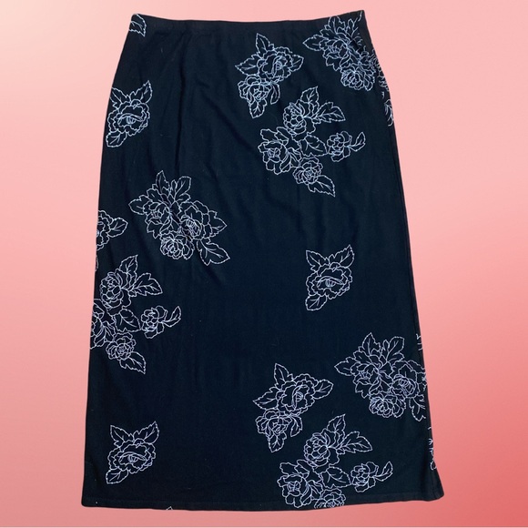 Straight Fit Floral Print Midi Skirt White on Black Modest Girly Fit - Picture 1 of 5